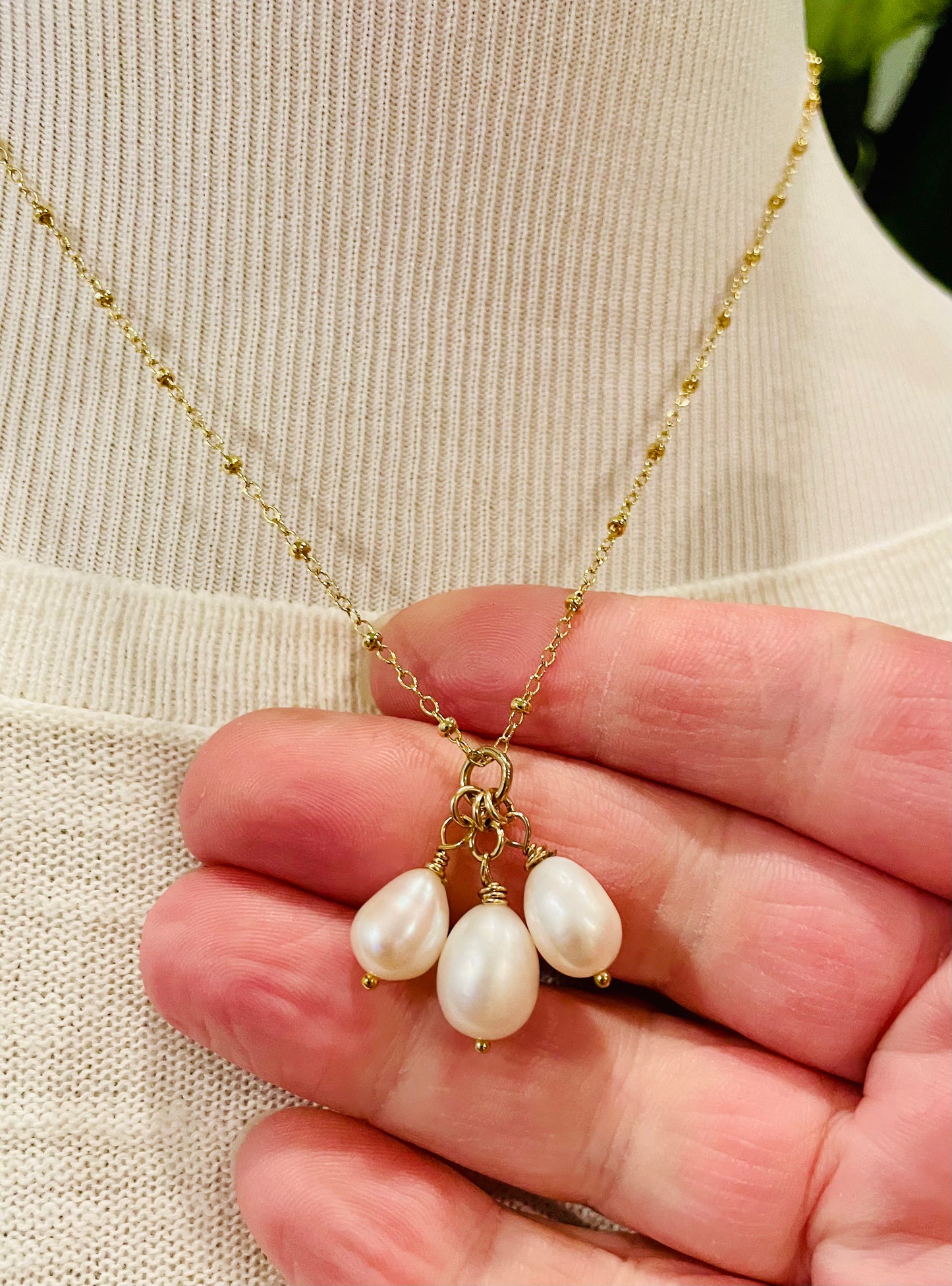 Pearl Cluster Necklace