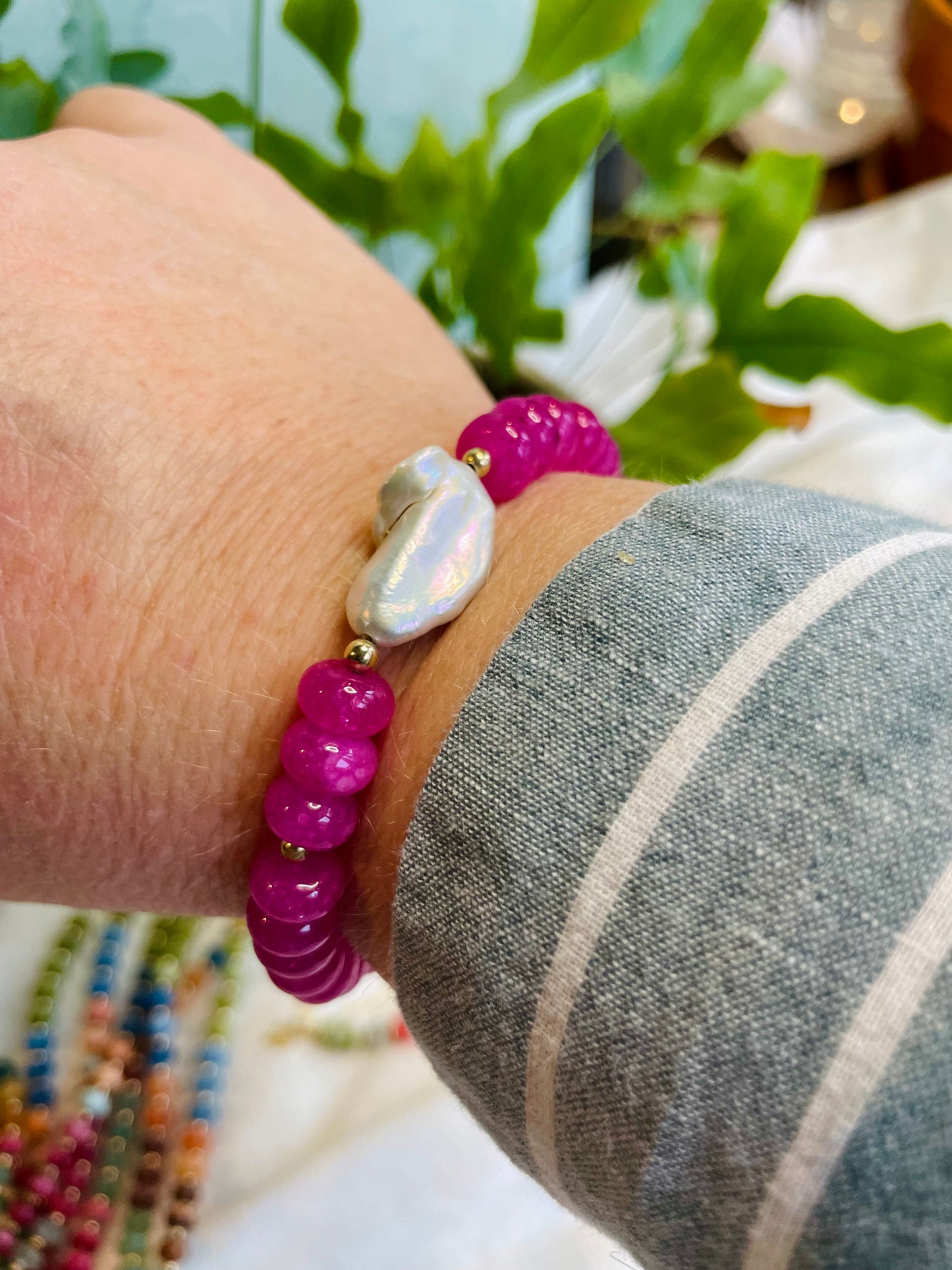 Pink Jade and Pearl Bracelet