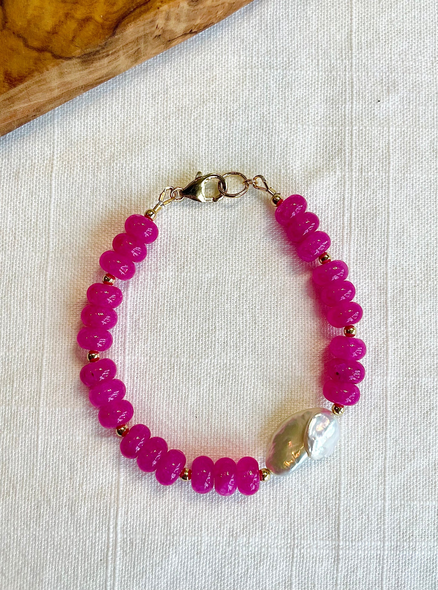 Pink Jade and Pearl Bracelet