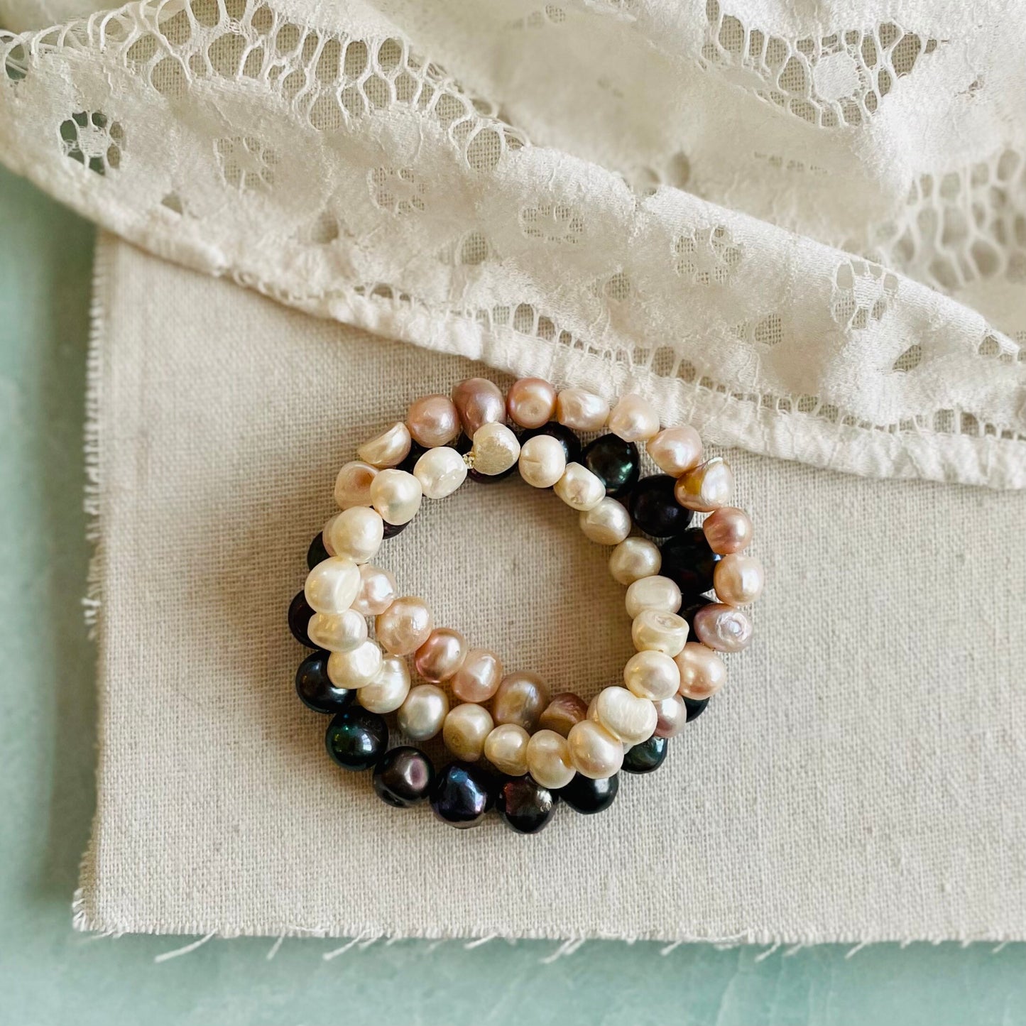 Black Pearl Stretch Bracelet