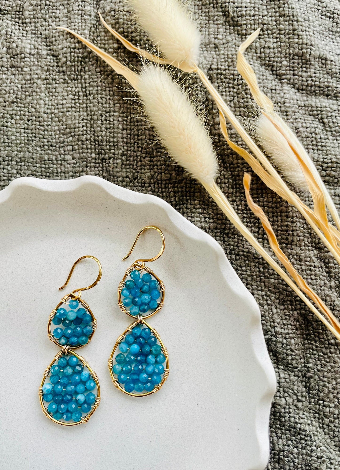 Apatite Teardrop Earrings in Gold